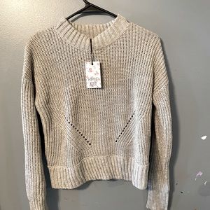 NWT Hippie Rose Gray Sweater size m